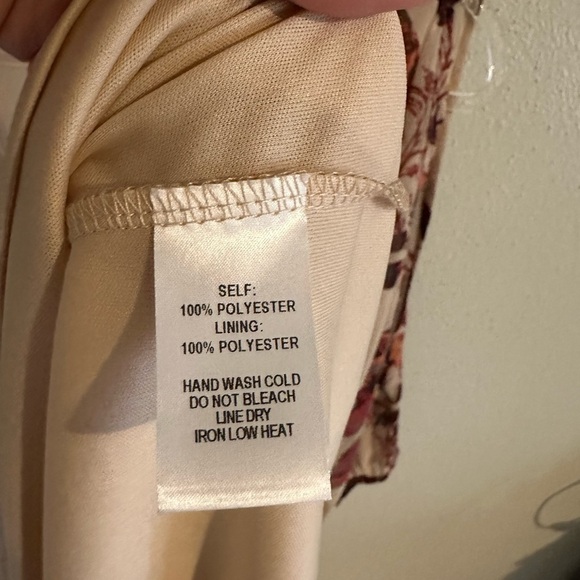 Shifting Dears Beige Floral Print Dress - Picture 11 of 11